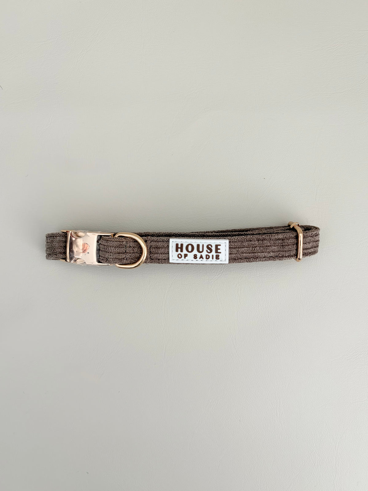 Truffle // Collar