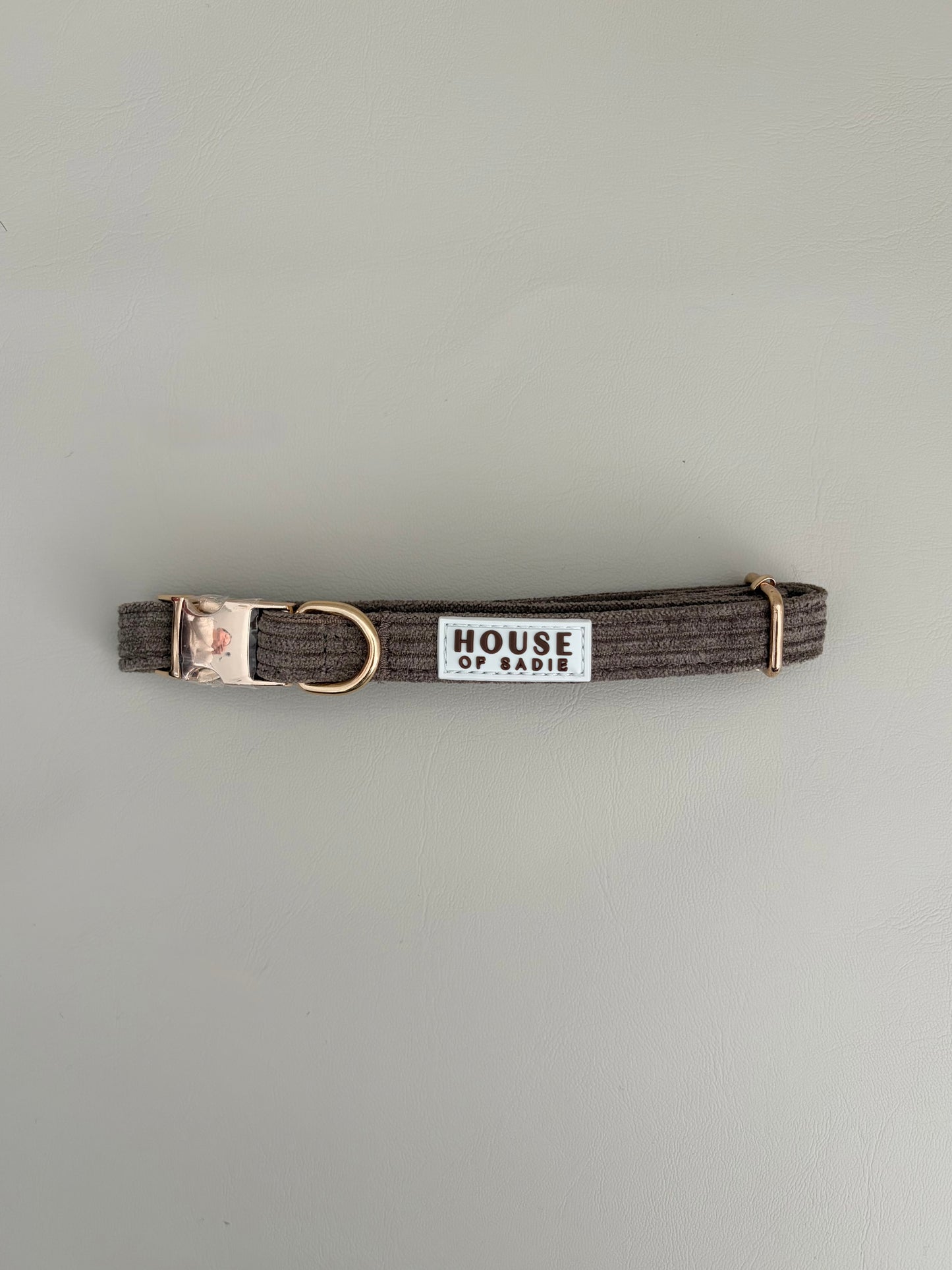 Truffle // Collar