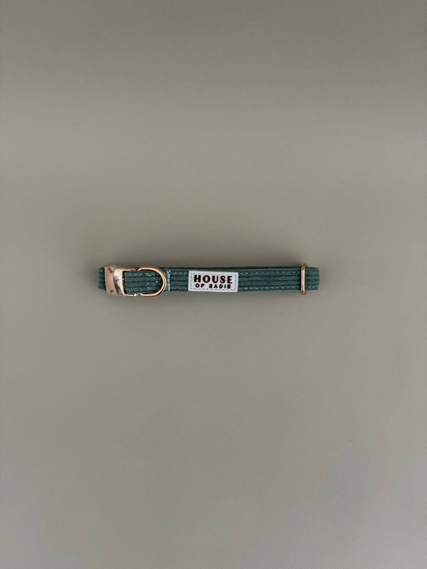 Sage // Collar